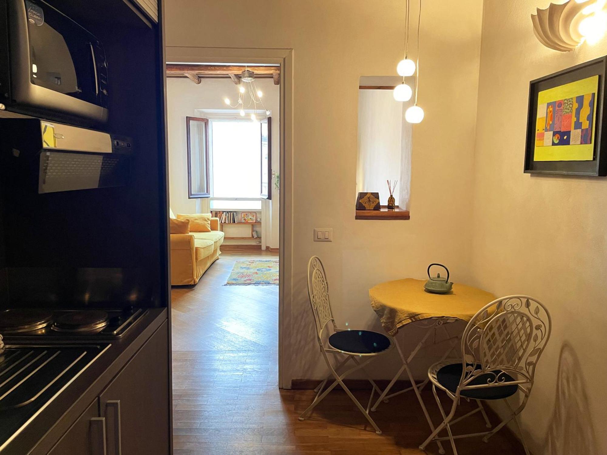 Historical Flat Roma